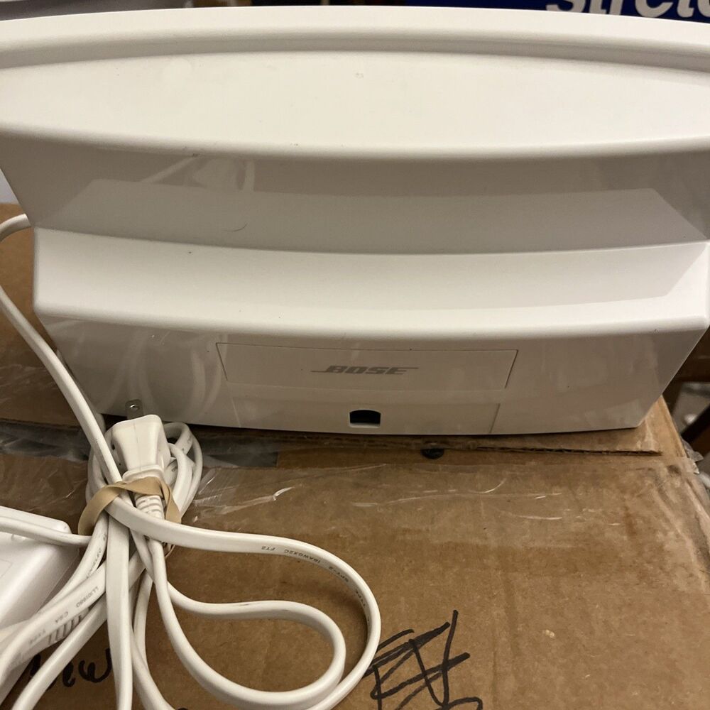Bose SoundDock Digital Music System White Dock Ipod Power Cable 30 Pin - Picture 8 of 10